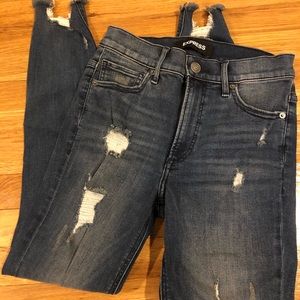 Express | High Rise Ankle Jeans